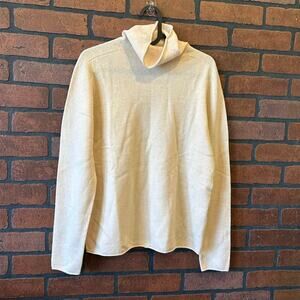 Hirsch + Timber Cream 100% Wool Turtle Neck Sweater: Women's Size Medium